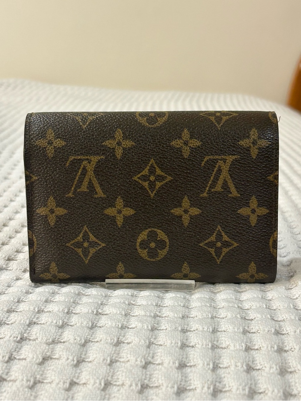 Louis Vuitton Monogram Alexandra Wallet - Picture 2 of 13
